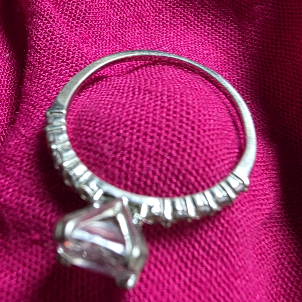 Source Unknown Silver And Pink Gem Ring - image 3